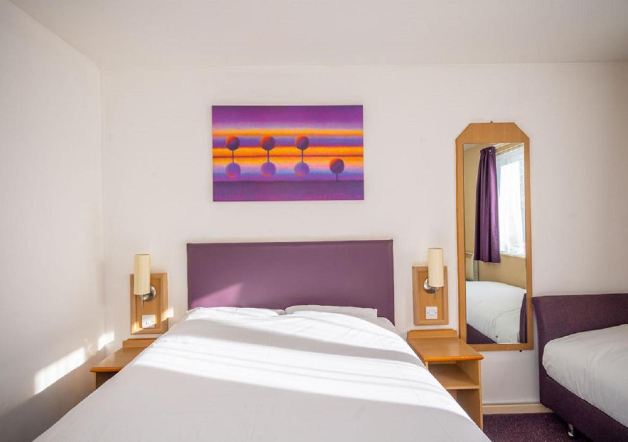 Stables Inn, Aintree 리버풀 외부 사진